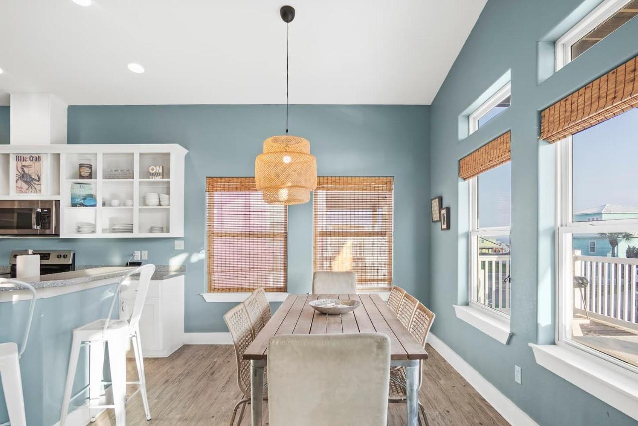 New 5 Bdrm W/Pool, Observation Deck Walk To Beach! ポート・アランサス エクステリア 写真